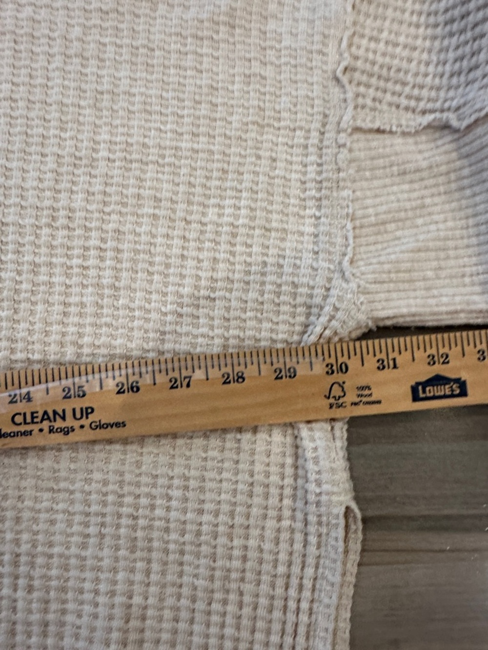 American Eagle Outfitters Cream Waffle-Knit Crewneck with Brown NYC Graphic - Picture 8 of 9